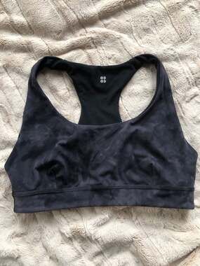Sweaty Betty High Support Racerback Sports Bra in Black Spray Dye Camo
